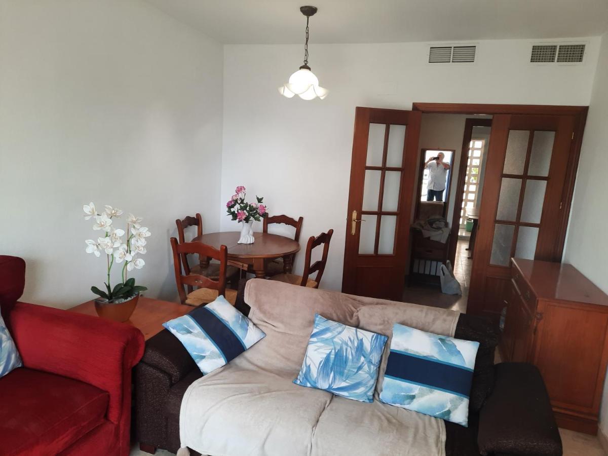 Central 2-Bed Apartment In Estepona Port Dış mekan fotoğraf