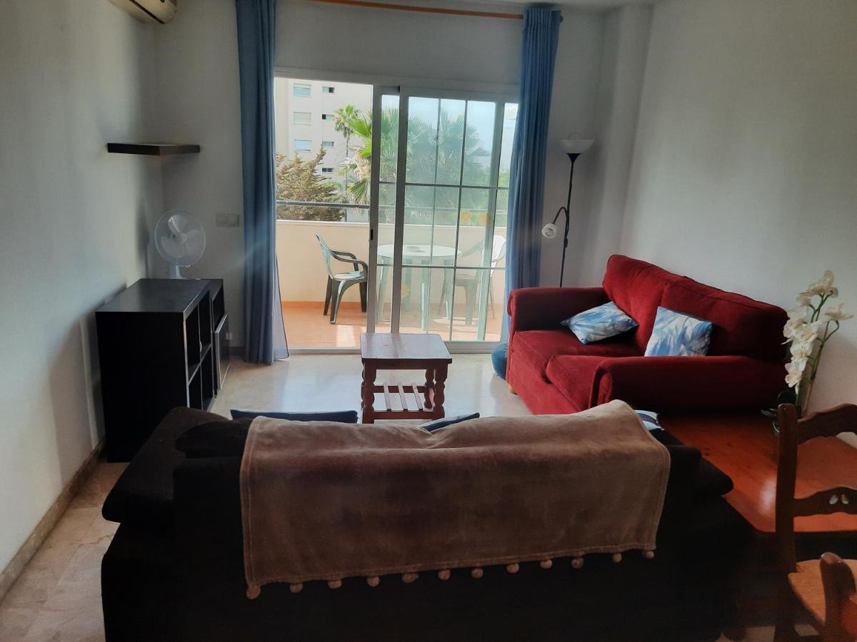 Central 2-Bed Apartment In Estepona Port Dış mekan fotoğraf