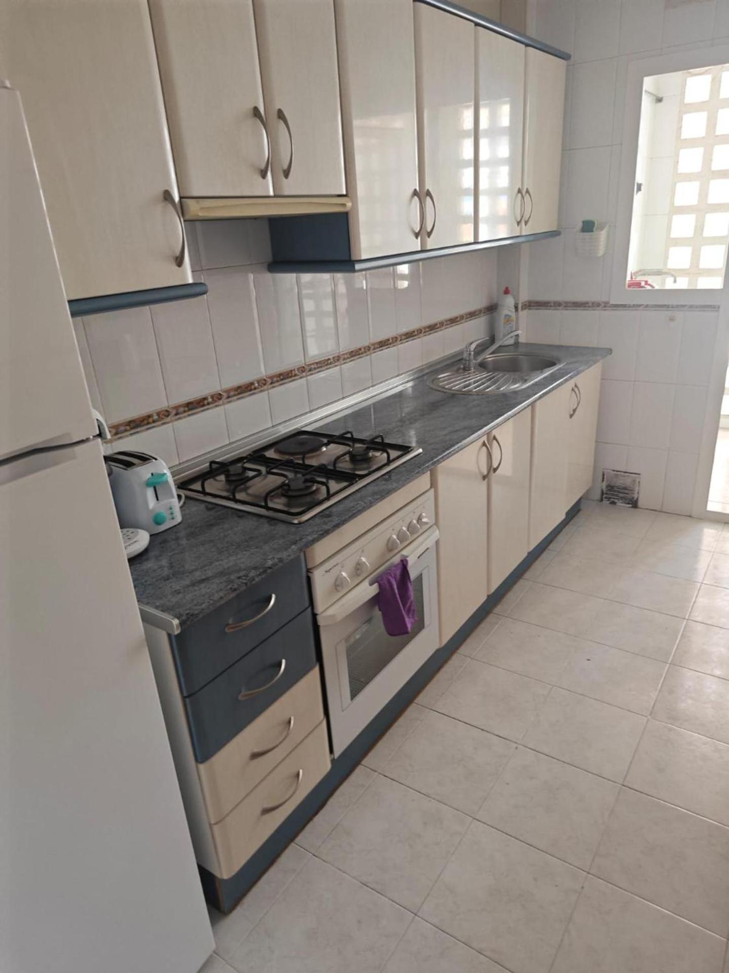 Central 2-Bed Apartment In Estepona Port Dış mekan fotoğraf